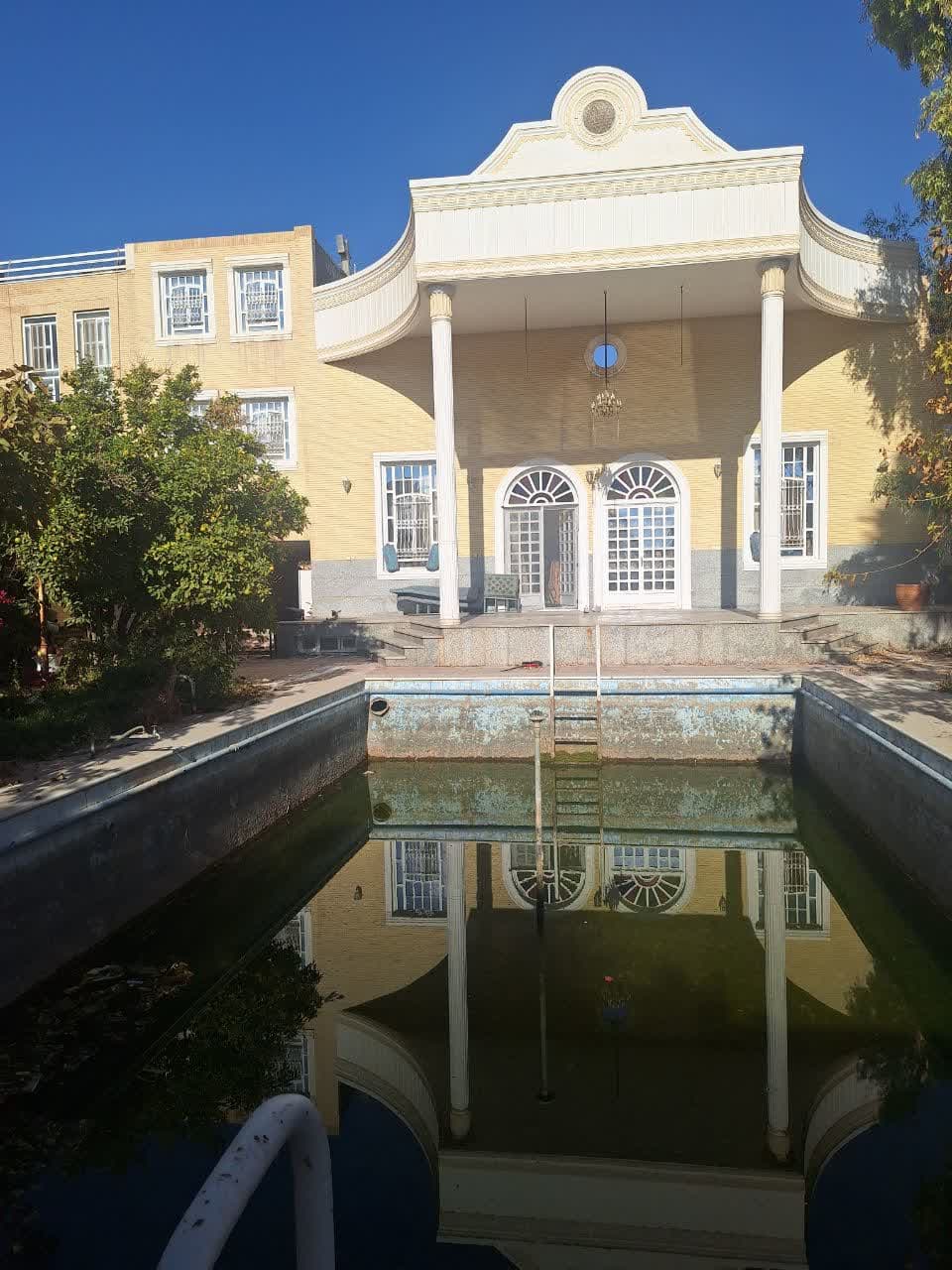 منزل مسکونی