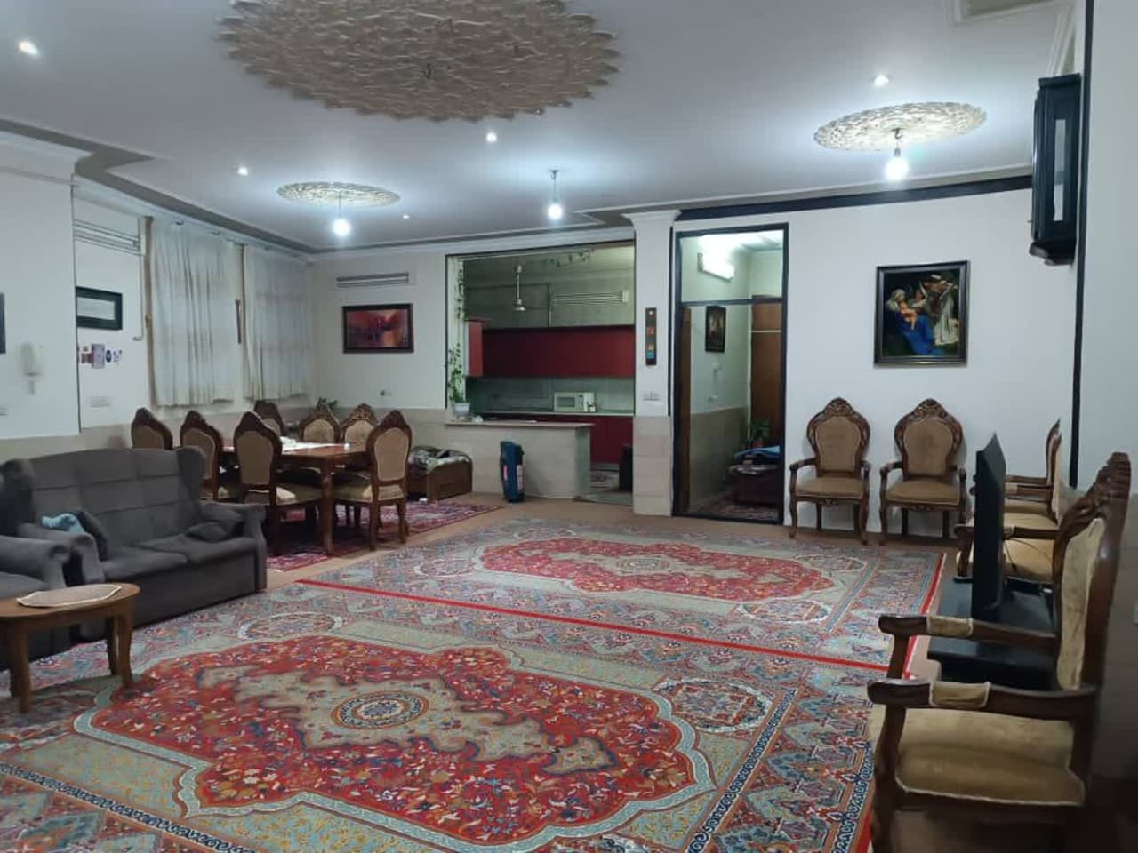 منزل مسکونی